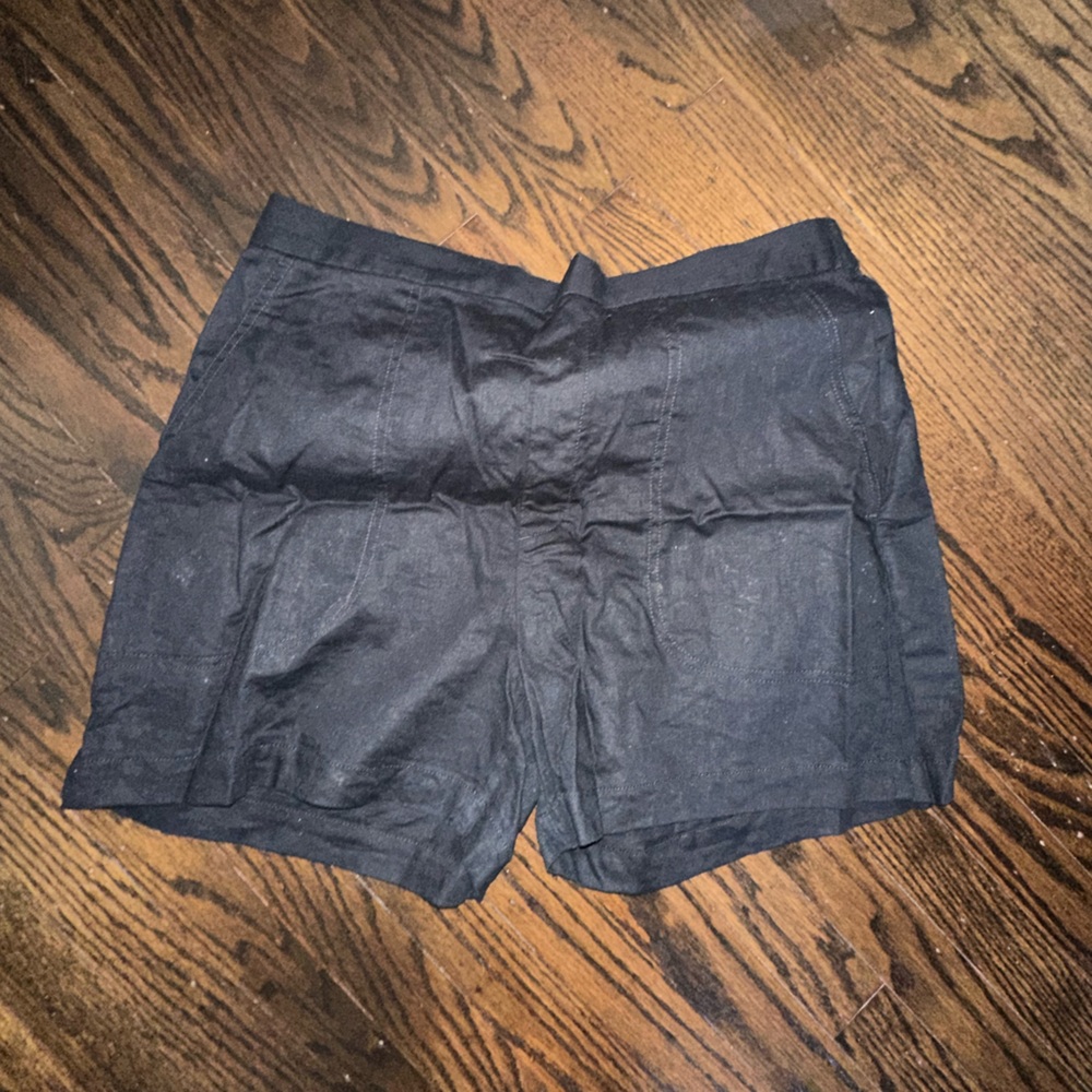 Banana Republic Women's Black Flat Front Shorts